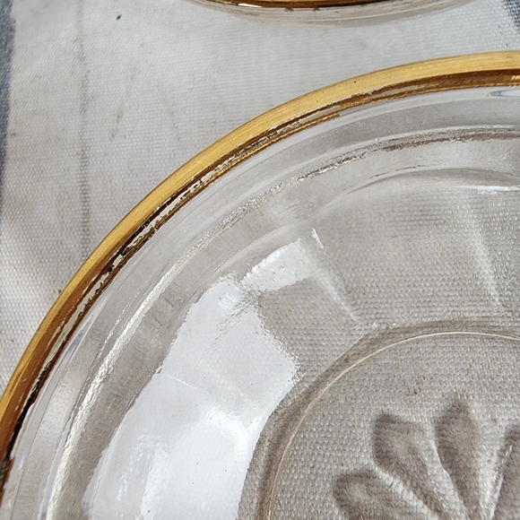 Art Deco Salt Barrel Salt Cellar Pressed Glass Star Motif Gold Rim Set of 6 - Picture 6 of 12